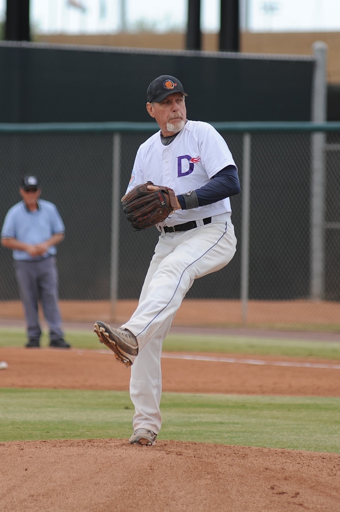 Dragons_2017-10-30 (141).jpg - (c)2010 DeVetter